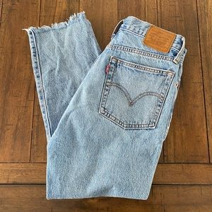 LEVI Wedgie Jeans